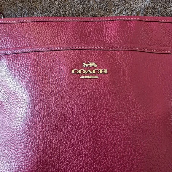 Coach Fuchsia Pink Pebbled Leather Crossbody Bag – Gold Hardware - Picture 13 of 16